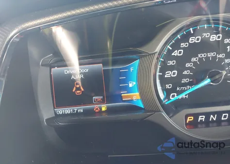 2018 Ford Taurus Sho z USA, uszkodzony, nr VIN 1FAHP2KT9JG109279